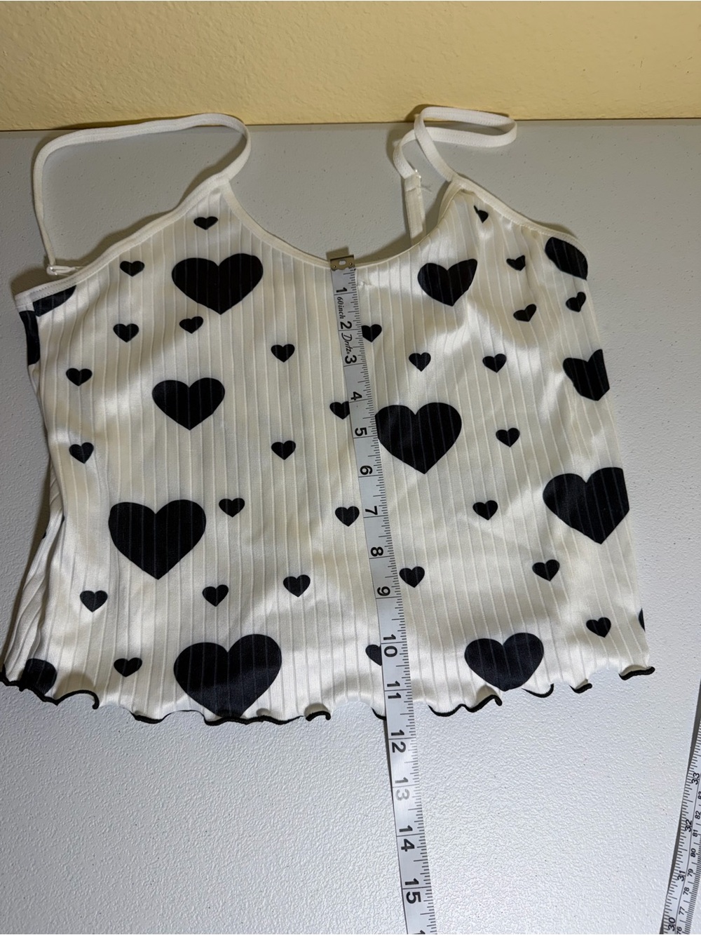White Heart Print Ribbed Cami & Short sleepwear. NWOT in package. Size Large - Picture 6 of 8
